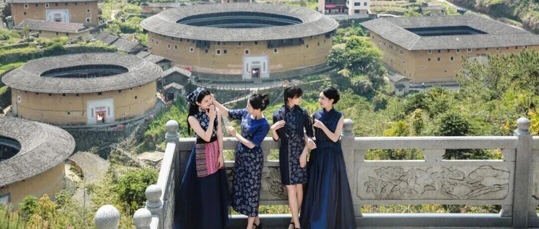 周末出逃计划→永定土楼踏春指南，赴一场客家古堡与春的约会