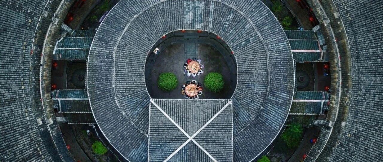 客家文化的“活化石”，东方建筑的奇迹，福建永定土楼何以让世界为之惊叹？